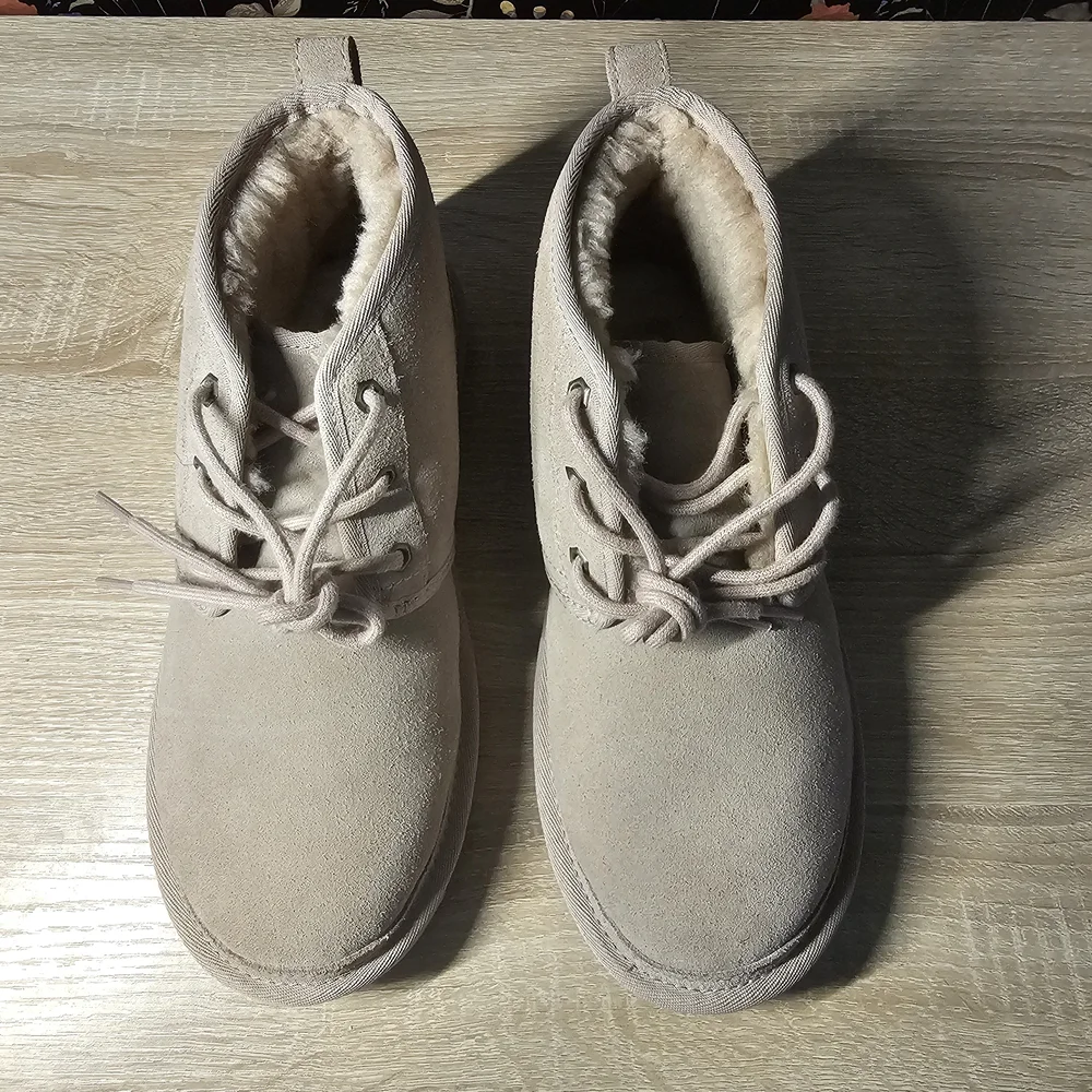 UGG Neumal Chukka Boot Size 8 NWOT